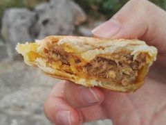 蟹黄鲜肉月饼-长发西饼(临顿路店)