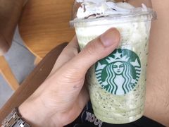 -星巴克臻选(宁波世纪东方广场店)