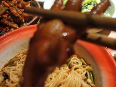 -老三样·美食研究中心(世贸路店)