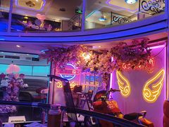 -巴特餐饮6加1音乐餐吧·新疆菜