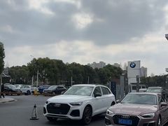 -上海永达奥诚奥迪4S店(申江路店)