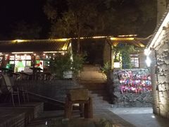 -百里峡七彩艺术小镇