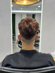 -Kraemer Paris  苏豪路易士·嘉玛发廊