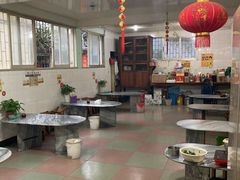 大堂-再回首鸡肉米线(人民路一店)