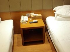 -全季酒店(重庆李子坝牛角沱地铁站店)