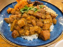 黄金泡菜卤肉饭-Let's Taipei 非常烘焙(太古里店)