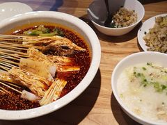 -叶婆婆钵钵鸡(解放碑店)