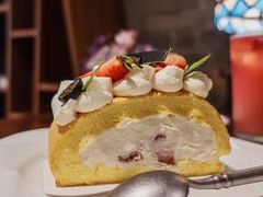 蜜柚浮云卷-思南书局·诗歌店