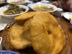 -蓝田九大碗民俗食府(蓝田店)