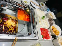-海底捞火锅(璞丽中心店)