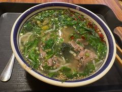 -云阿蛮云南生烫牛肉米线(奉贤路店)