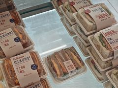 -红星前进面包牛奶公司(五道口购物中心店)