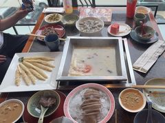 -皇城老妈·大连海鲜火锅(港湾店)