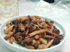 -东鑫记港式茶餐厅(南京东路店)