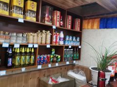 -乡土特色.冷锅鱼.牦牛肉汤锅