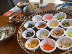 -包整·丝娃娃(一览甲秀楼风景店)