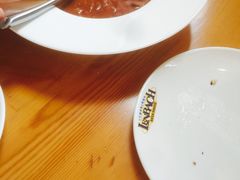 -LENBACH兰巴赫西餐啤酒坊(大连星海广场店)