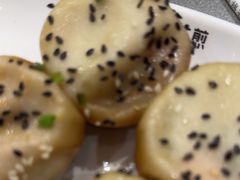 -小杨生煎(白玉兰广场店)