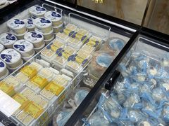 -正飞鲜奶(吐鲁番路店)