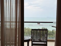 -三亚湾海居铂尔曼度假酒店