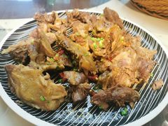 -有红鸡毛店·川菜(建设路店)