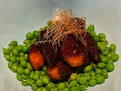 葱油青豆羊肚菌-屋里厢上海菜馆