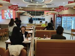 -嘎琉鲜切牛肉自助火锅