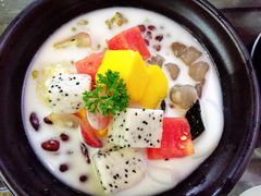 -海口骑楼小吃街