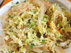 白菜拌海蜇-如意香辣鸡架(总店)