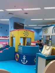 -孩子王童乐园(西安盛龙店)