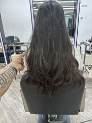 -奈川烫染Salon