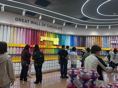 -m豆巧克力世界(上海世茂广场店)