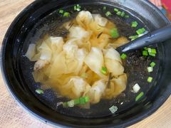 汤馄饨-一溜下