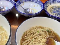 -百年老字号·观振兴蟹黄面·三虾面·苏式面(观前街富仁坊巷店)