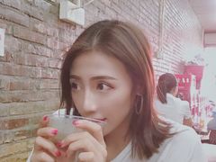 -香港风味小吃店(中英街店)