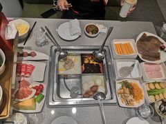 -海底捞火锅(八佰伴店)