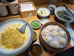 -馋三尺蟹粉小笼(人民广场店)