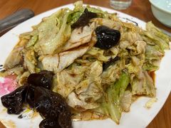 爆炒圆白菜-春水锅贴·传统鲁菜(大明湖店)