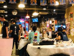 大堂-鲜入围煮花胶鸡海鲜火锅