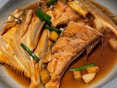 红烧杂鱼-荣小馆(临海世纪花城店)