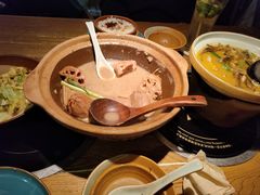 -吃饭皇帝大土家民族菜(正大广场店)