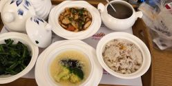 -金芙美月子中心(财富别墅店)
