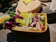 -花菇朵·云山雀 ll 野生菌锅·野果酸汤·精品滇菜(万柳店)