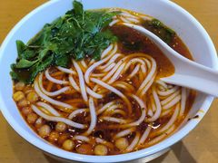 -三千粉牛肉米粉(来客茂店)