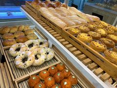 -焙丽拾光(麦凯乐直营店)