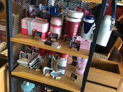 零售区-COSTA COFFEE(上海五玠坊店)