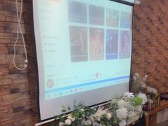 -玩坞轰趴馆·户外团建聚会主题生日派对馆(世豪广场店)