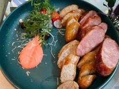 -春树下·树屋花房西餐厅(罍街AS1980店)