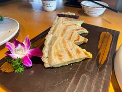 青稞小米饼-品味泸沽湖•民族特色菜(大落水店)