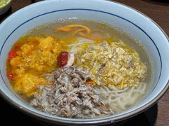 -蟹黄鱼·海派深夜面馆(巨鹿路店)